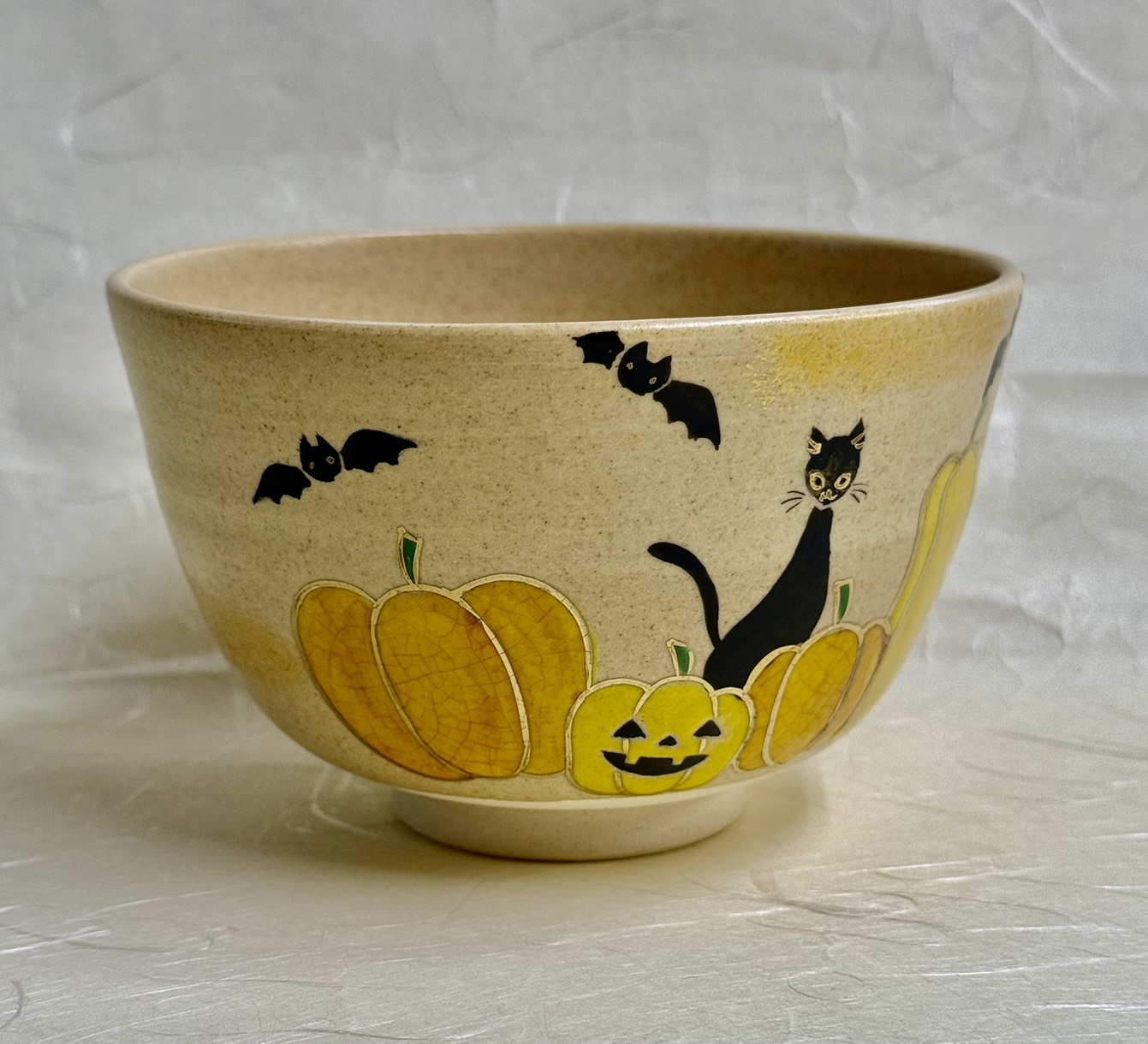 茶碗　ハロウィン黒猫とかぼちゃ　東山深山　紙箱